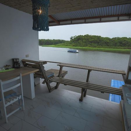 Hotel Pura Natura Riverside Tortuguero Eksteriør bilde