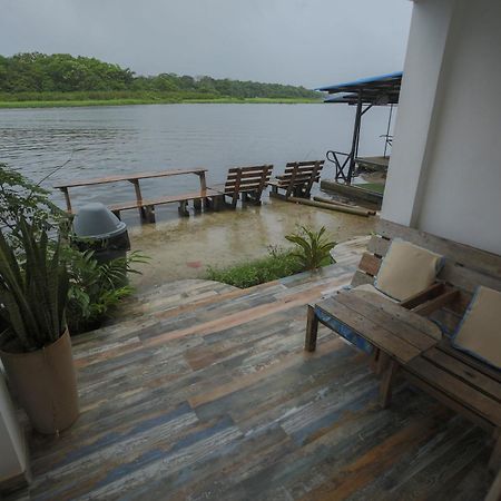 Hotel Pura Natura Riverside Tortuguero Eksteriør bilde