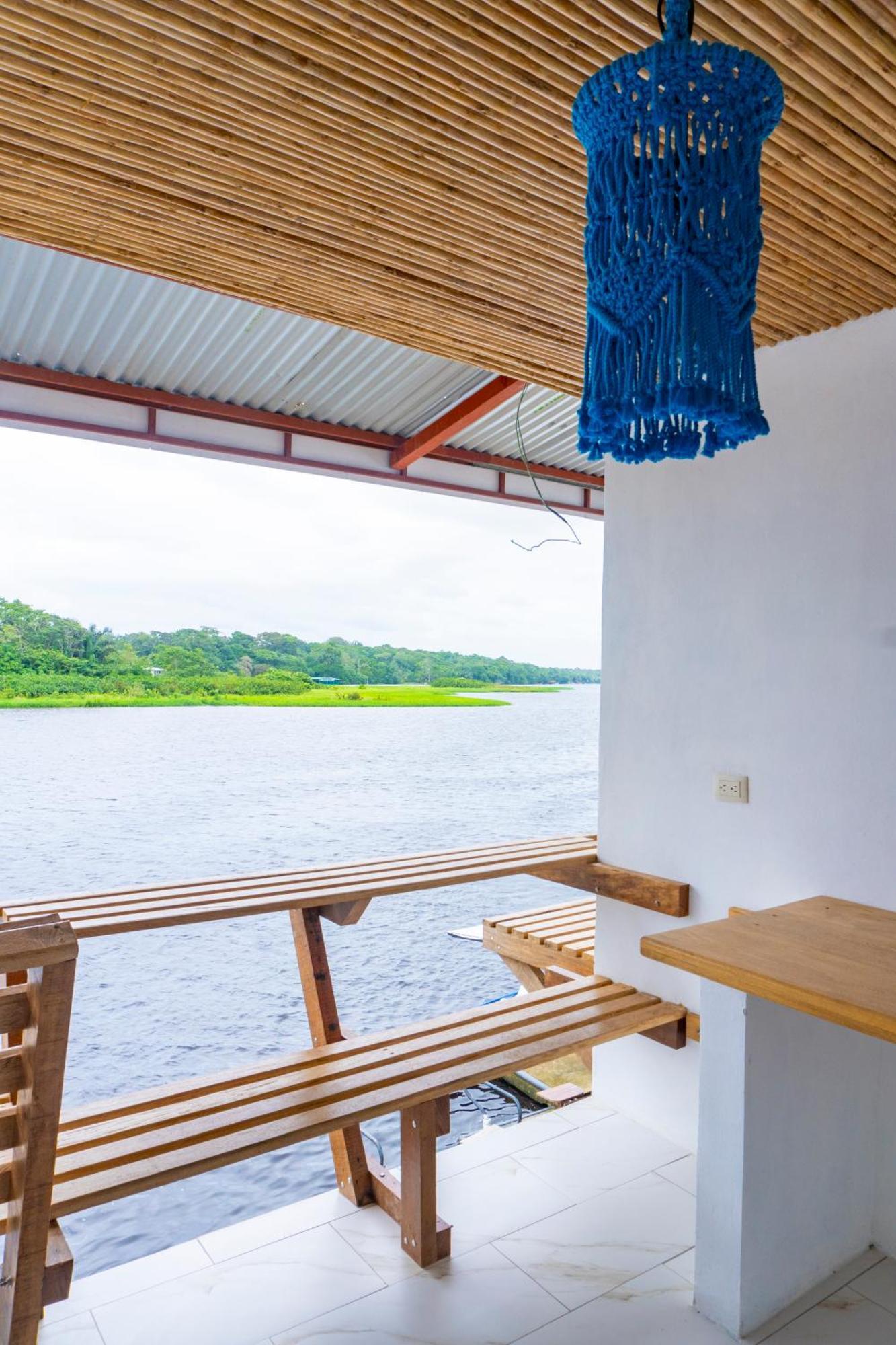 Hotel Pura Natura Riverside Tortuguero Eksteriør bilde